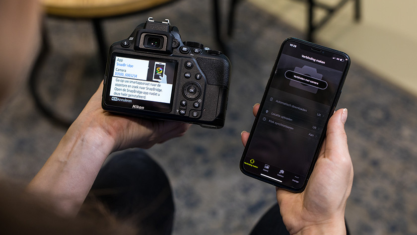 Nikon D3500 kết nối với điện thoại để chia sẻ hình ảnh