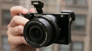 Sony không cho ra mắt thêm máy ảnh point-and-shoot từ năm 2019