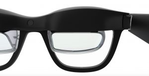 Kính thông minh XRAI Glass loại bỏ rào cản giao tiếp cho người khiếm thính