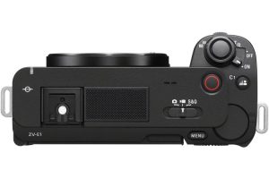 Trang bị nút chức năng tối giản trên top plate camera Sony ZV-E1