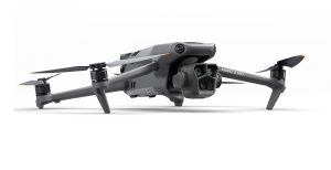 Drone trang bị hệ thống 3 camera