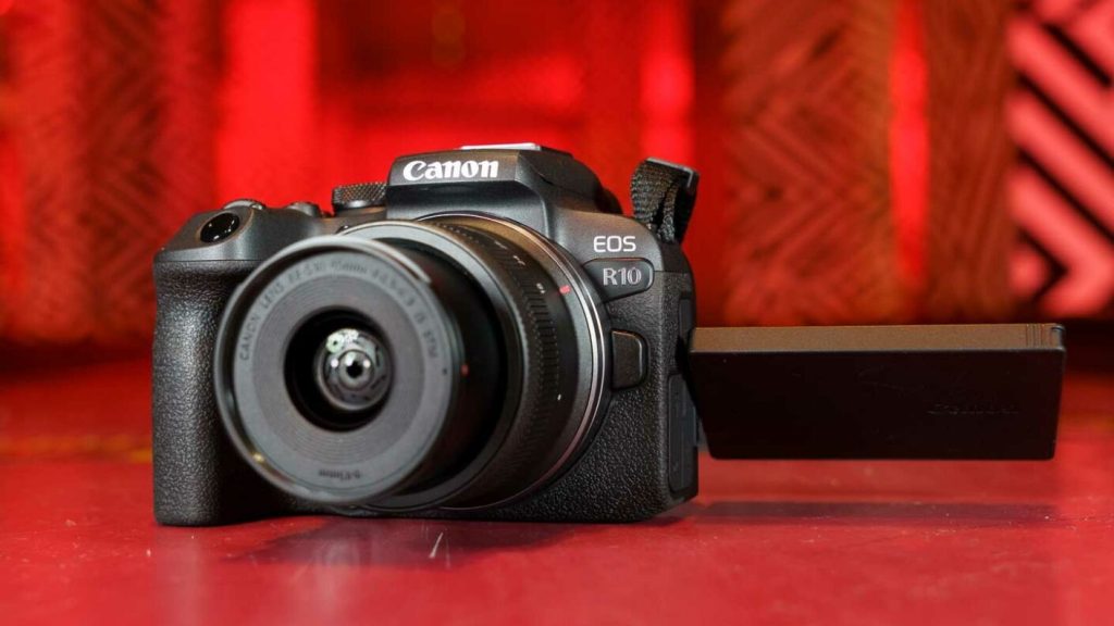 ​Thông tin về Canon EOS R10