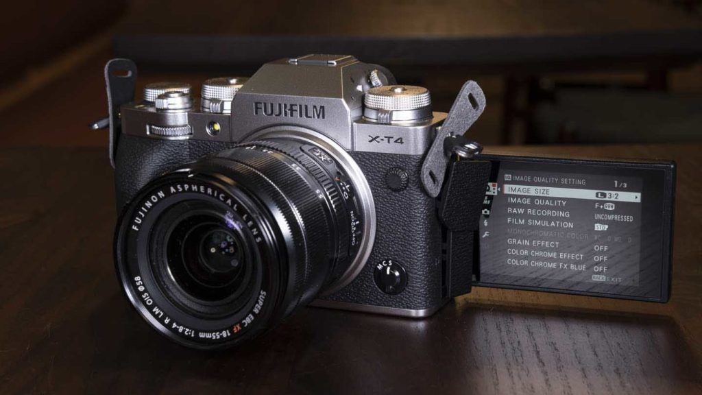 ​Thông tin về Fujifilm X-T4